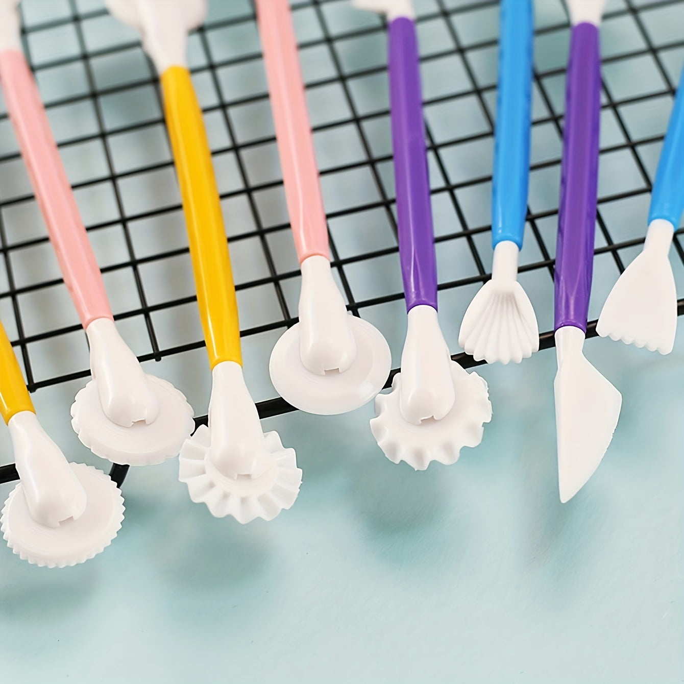 Set of 4 Fondant Modeling Tools for Cake Decorating and Sculpting