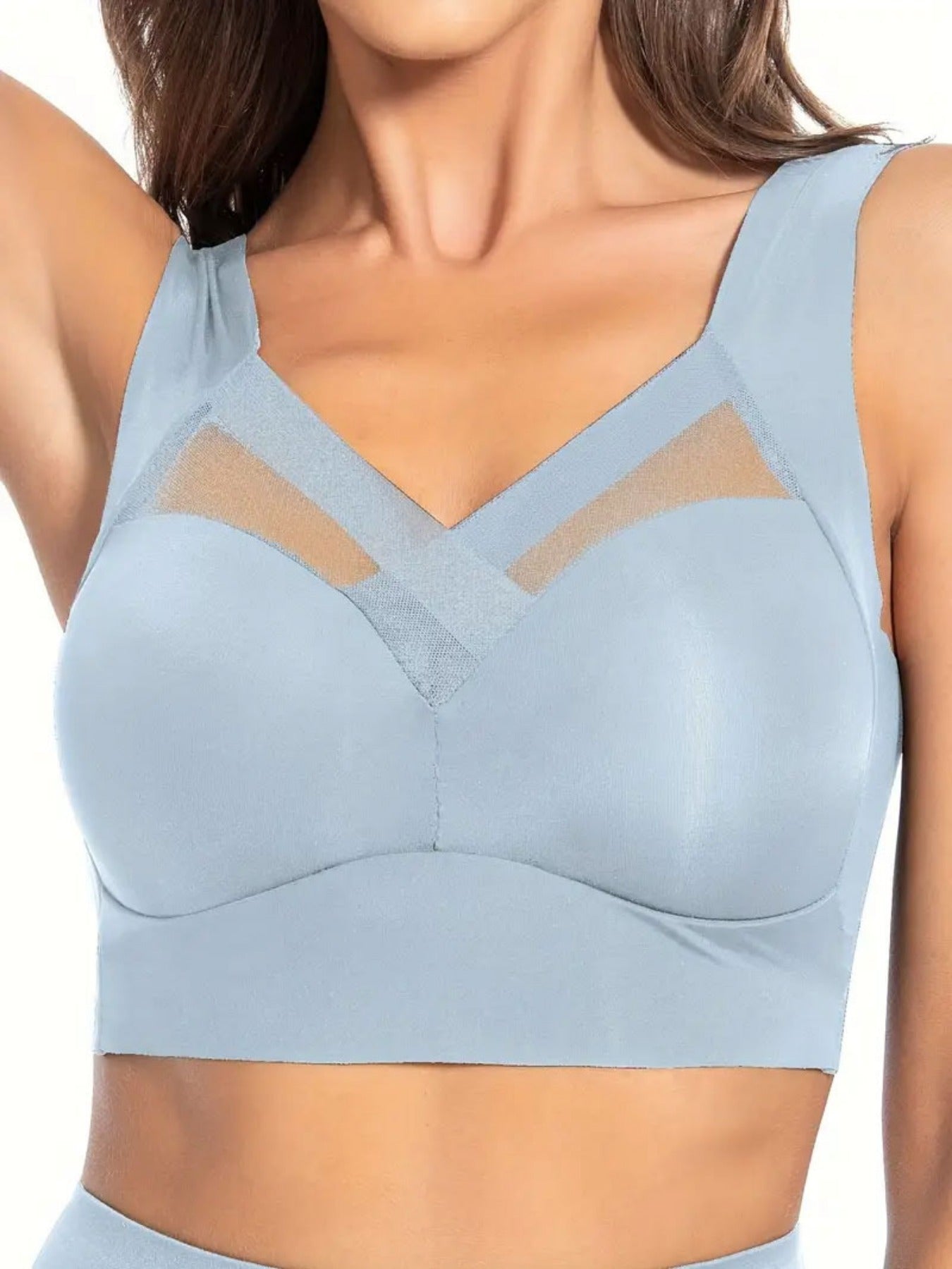 Plus Size Seamless Women’s Sports Bras with Breathable Mesh for Yoga Running