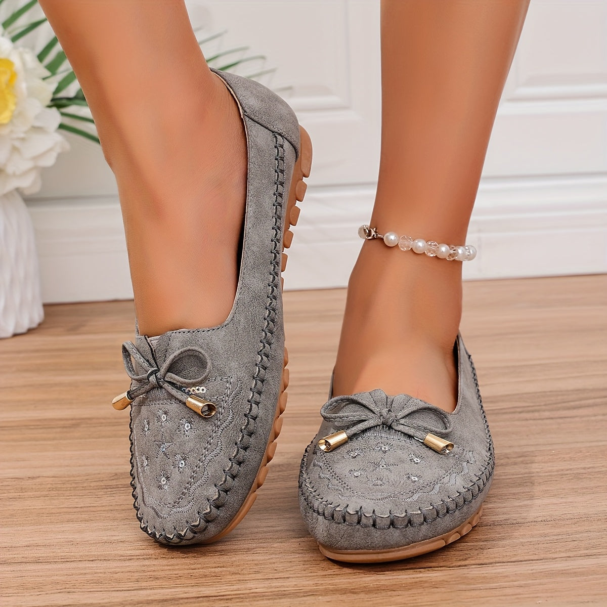 Women's Slip-On Loafers Soft PU Comfortable Breathable All-Season Black Grey Pink