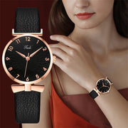 Women's Casual Round Quartz Watch with Leather Strap for Daily Wear