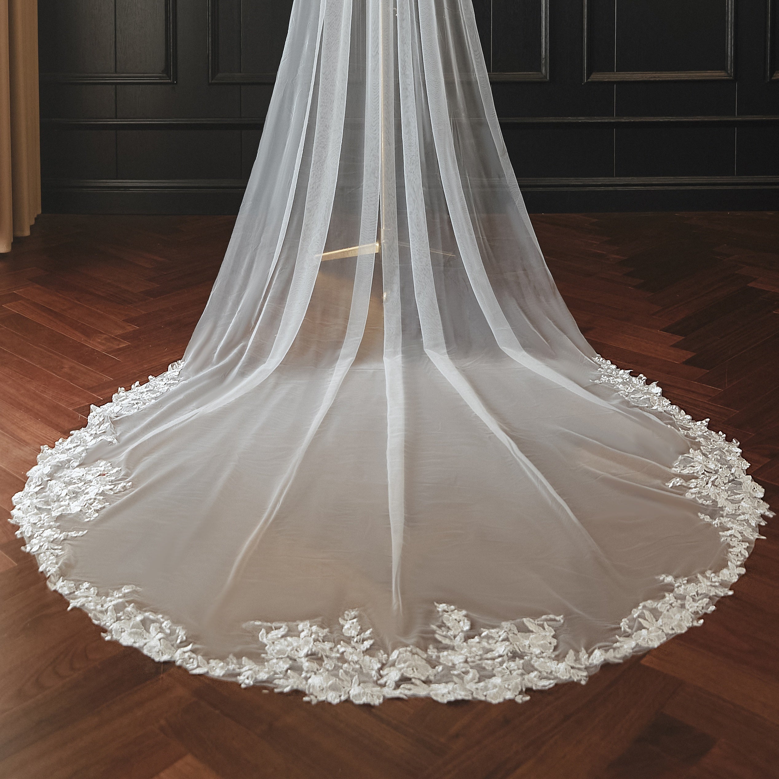 Wedding Veil Floor-Length Cathedral Lace Floral Edge Tulle Bridal Accessory