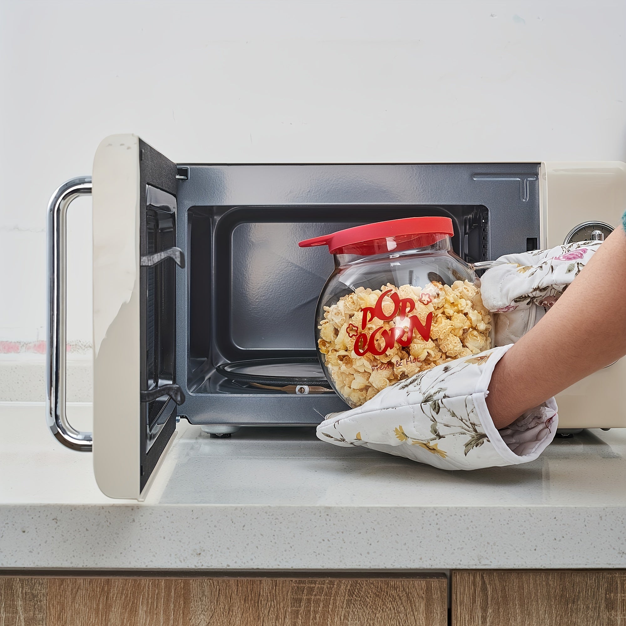 Glass Microwave Popcorn Popper with Silicone Lid and Cork Coaster