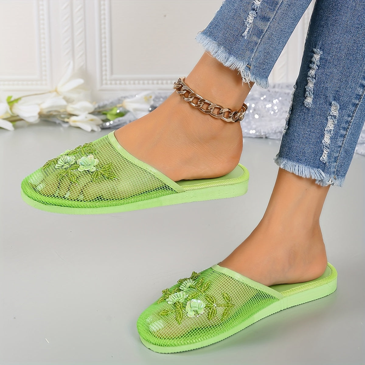 Women's Flat Sandals With Flower Sequins and Beaded Detail