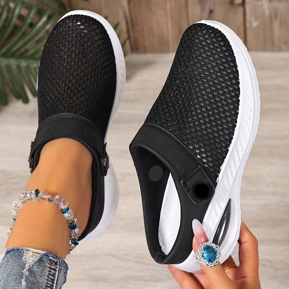 Women's Casual Breathable Slip-On Sports Slippers Wide Fit Solid Color