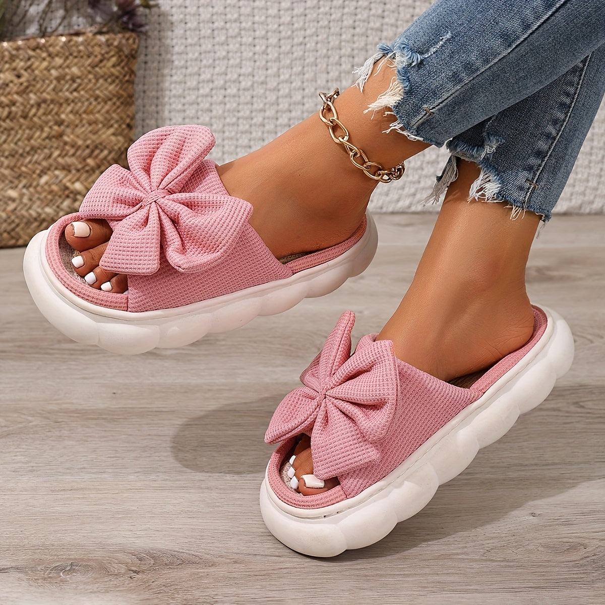 Women's Slippers Breathable Non-Slip Indoor Shoes Soft Thick Sole