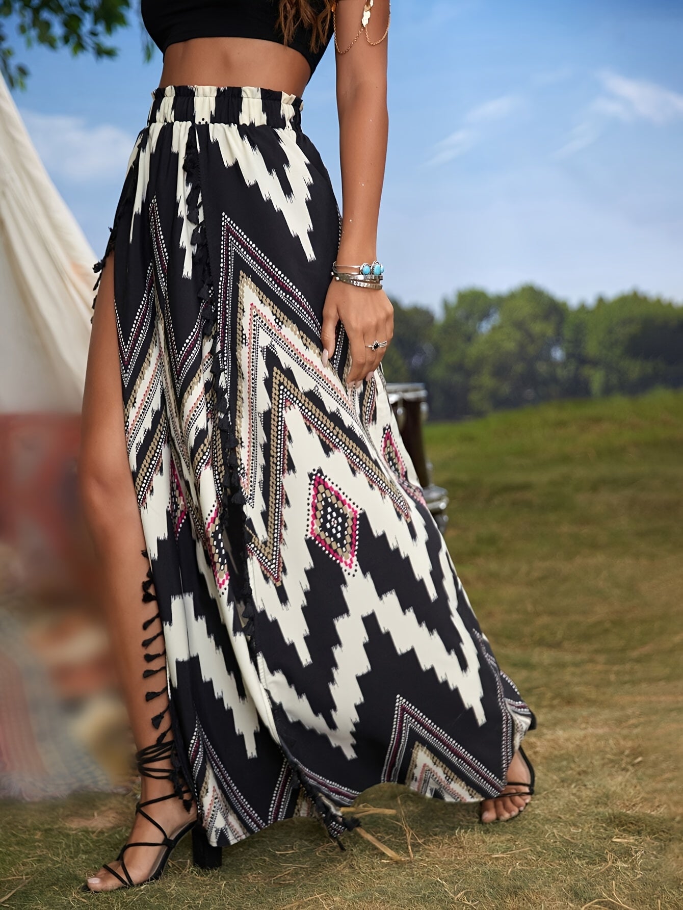 Women's Maxi Skirt Long Flowy Geometric Print Tassel Hem Vacation Casual