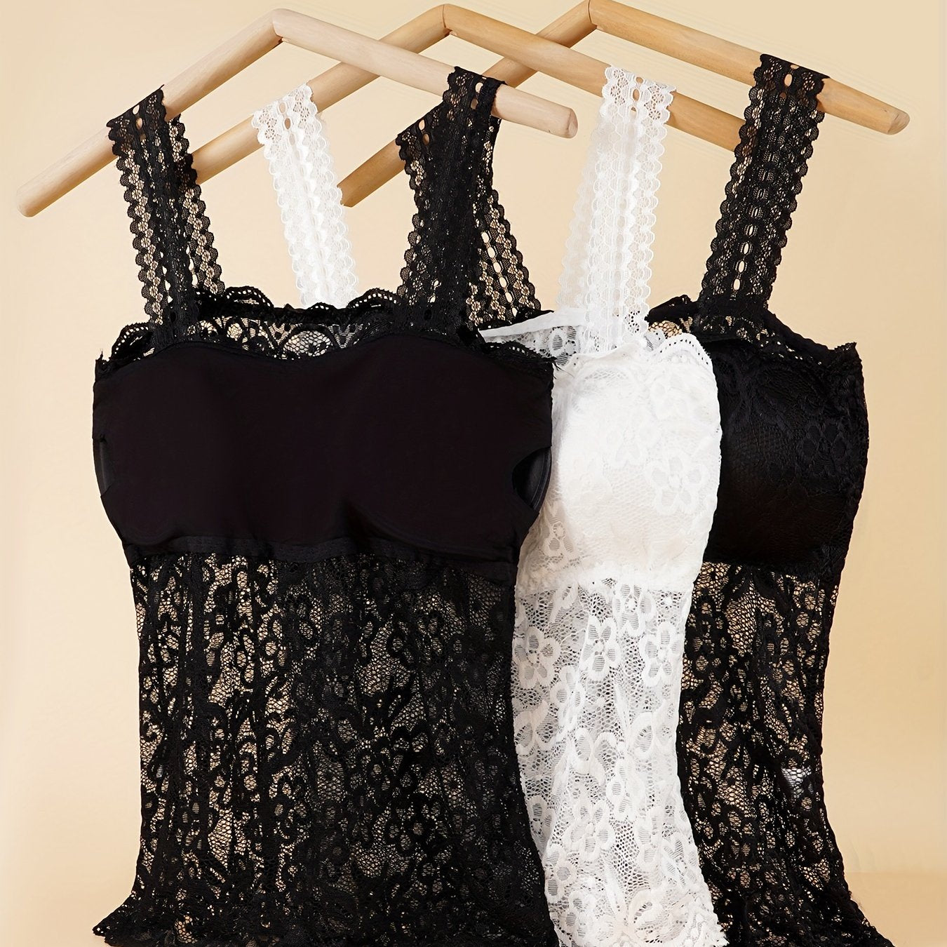 Women's Lace Camisoles with Chest Pads, Medium Length, Summer Layering Top