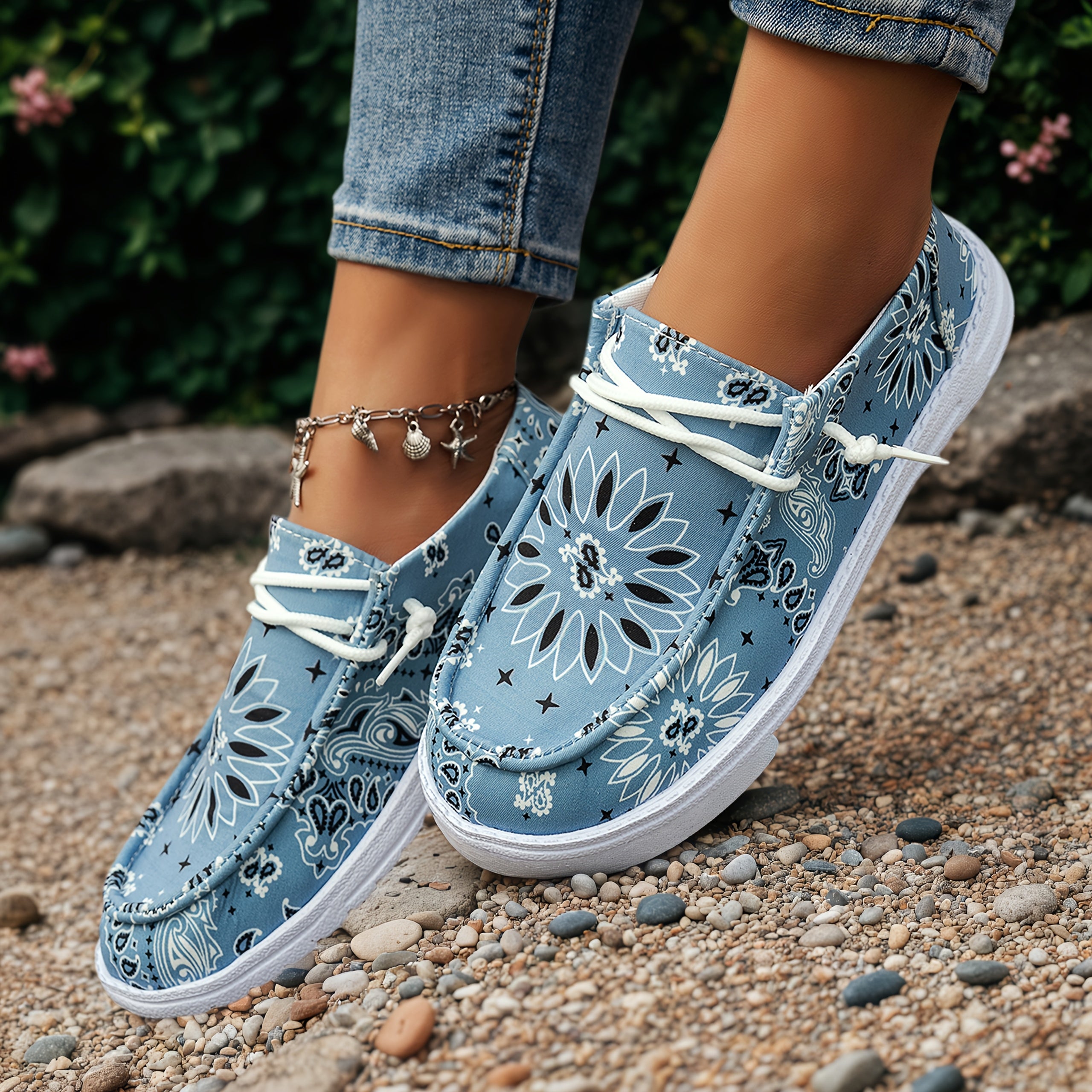Women's Slip-On Loafers with Geometric Floral Pattern Casual Shoes Black Blue Yellow Sizes 36-43