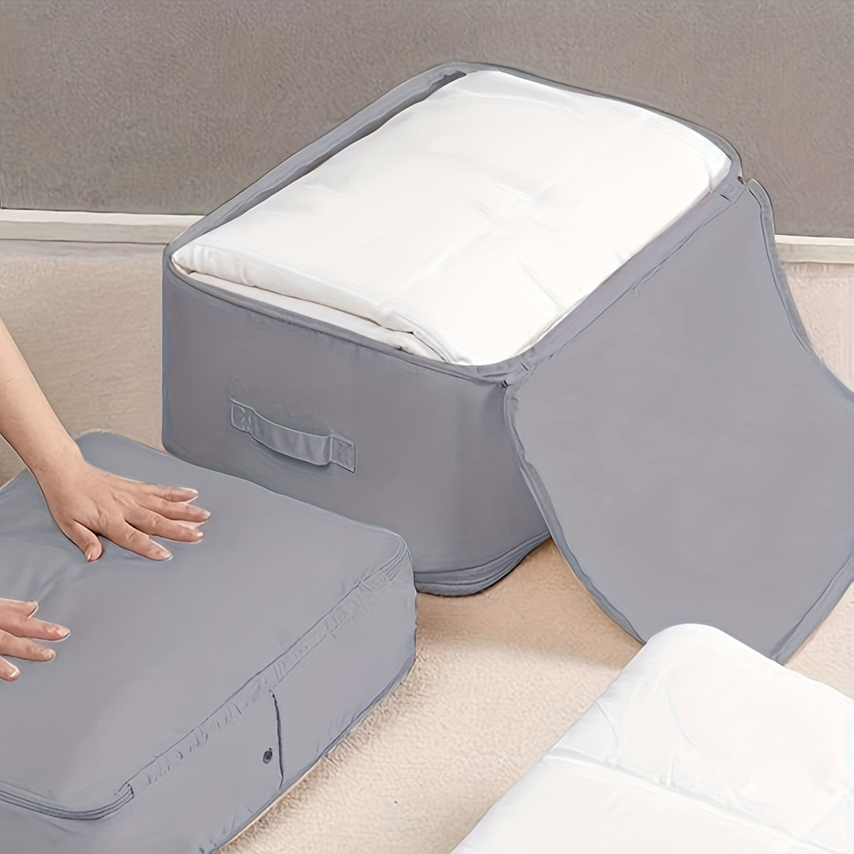 Ikki qatlamli katta sig'imli ko'p funksiyali jun kurtkasi va yostiq saqlash sumkasi