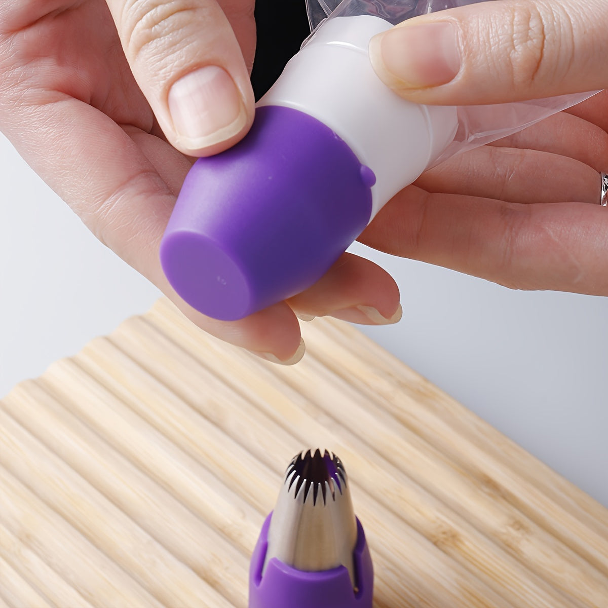 Set of 4 Multi-Functional Piping Nozzles for Cake Decorating and Cookies