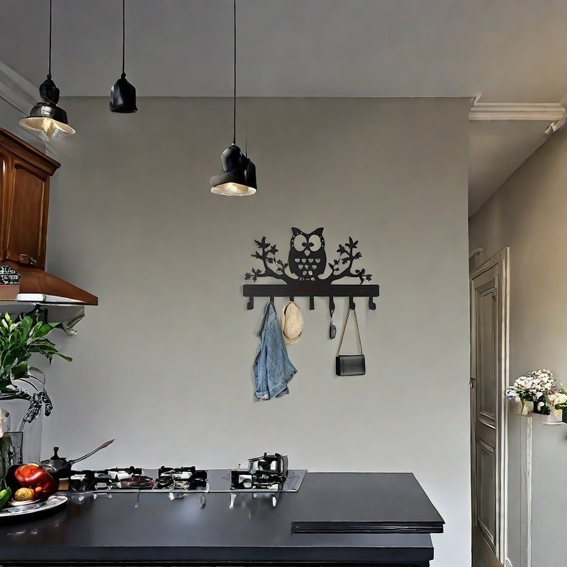 Wall-Mounted Iron Owl Coat Hook with Seven Hooks for Entryway Storage