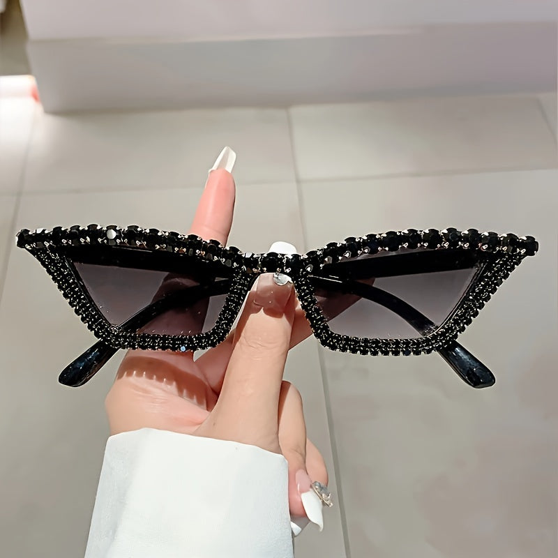 Women’s Cat Eye Glasses Shiny Rhinestone Fashion Sunglasses for Parties and Clubs