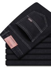 To'g'ri oyoq denim jinsi shimlar, klassik dizayn, biznes va dam olish kiyimlarida ko'p qirrali bo'lishi uchun biroz cho'ziluvchan.