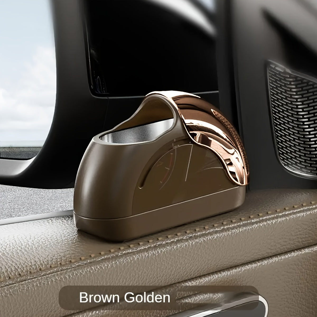 Black Windproof Car Ashtray with Odor Seal and Metallic Lining