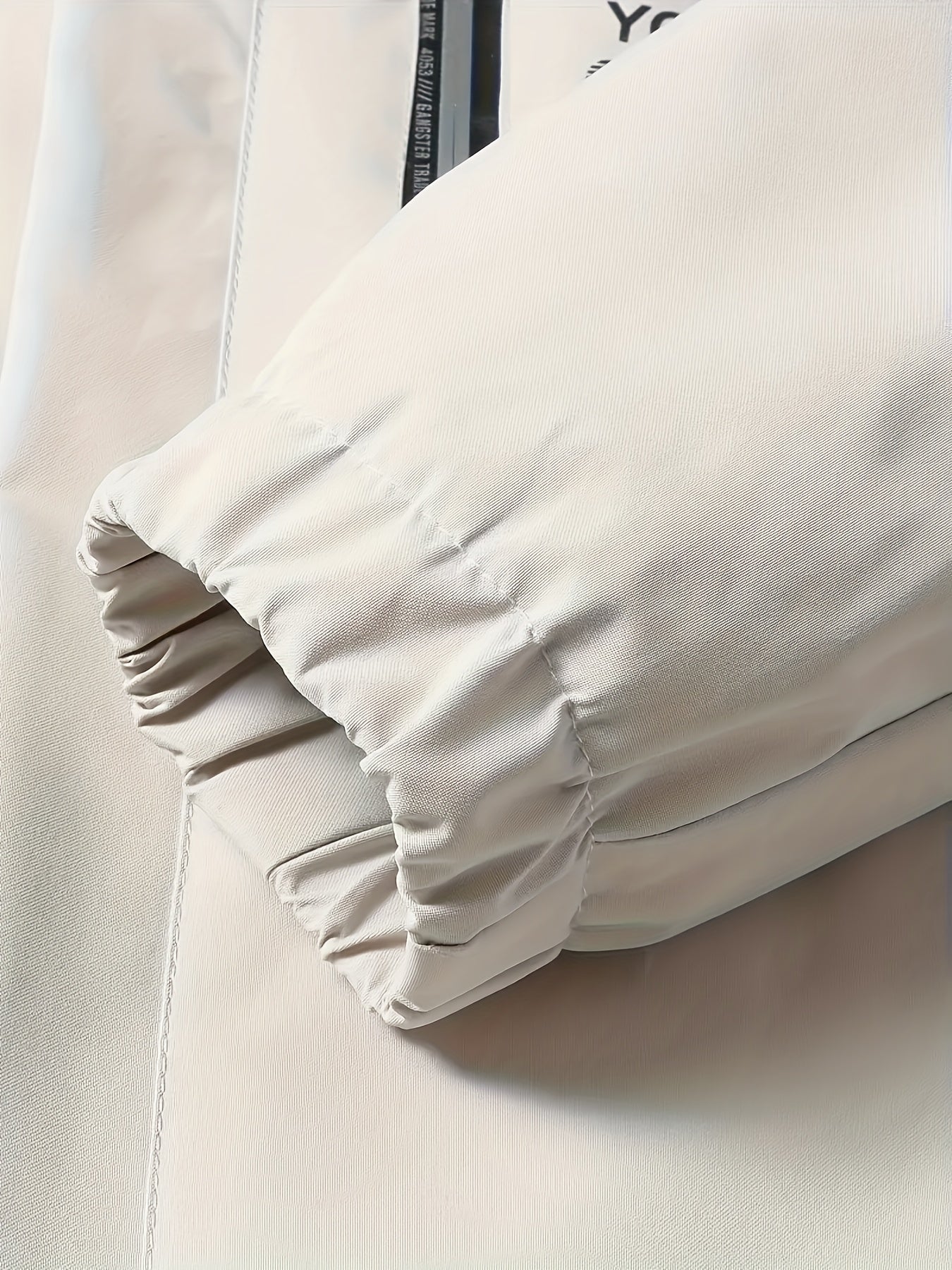 Erkaklar 'O'zingizning yo'lingizni toping' bosma kapüşonli kurtka