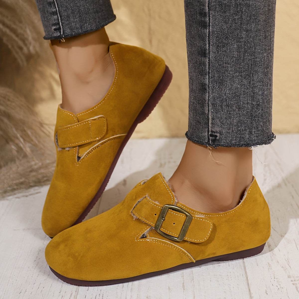 Women's Warm Flat Cozy Shoes in Soft Material