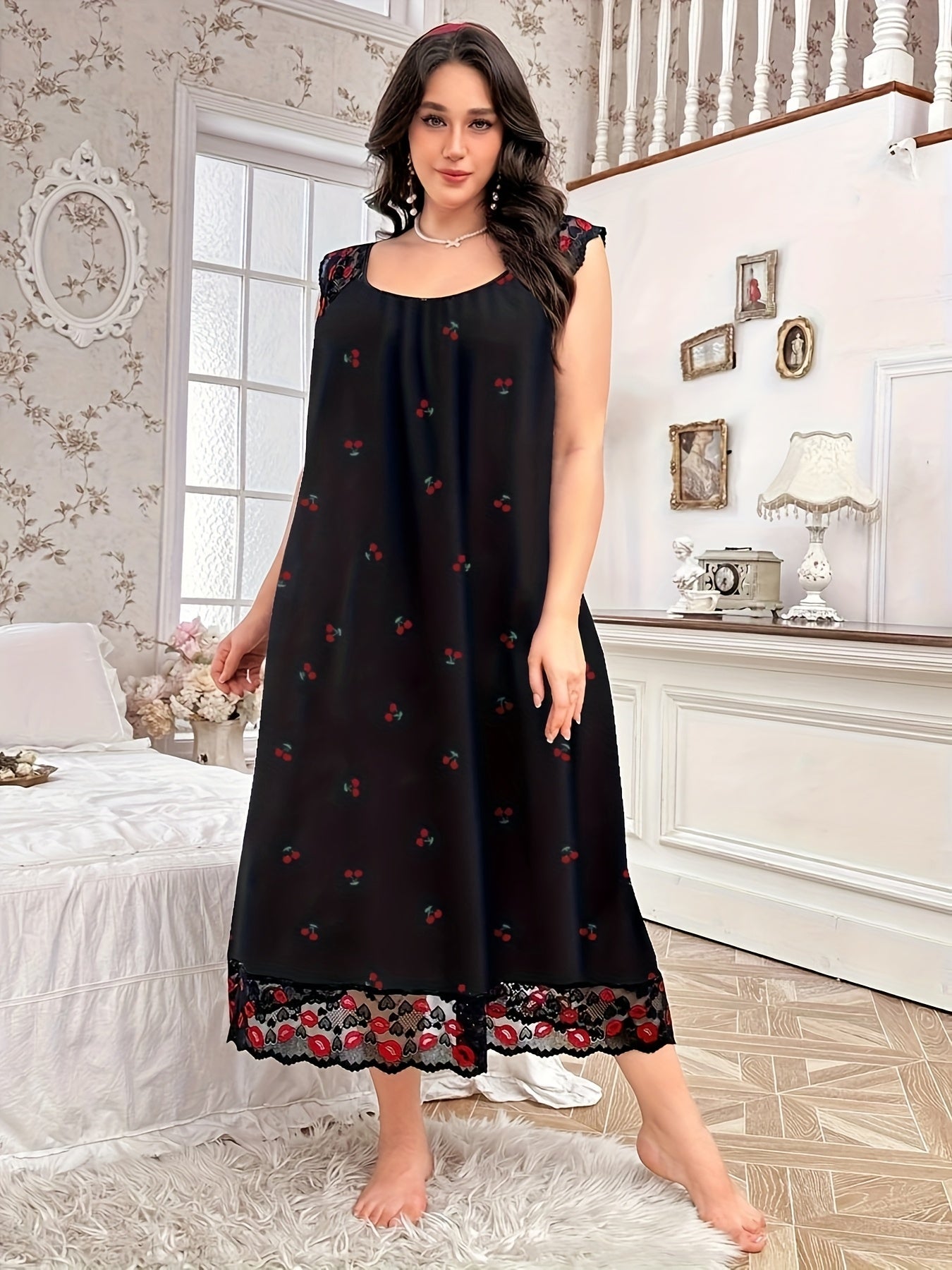 Plus-Size Black Floral Nightgown with Lace Detailing Short Sleeves Crew Neck Sleepwear