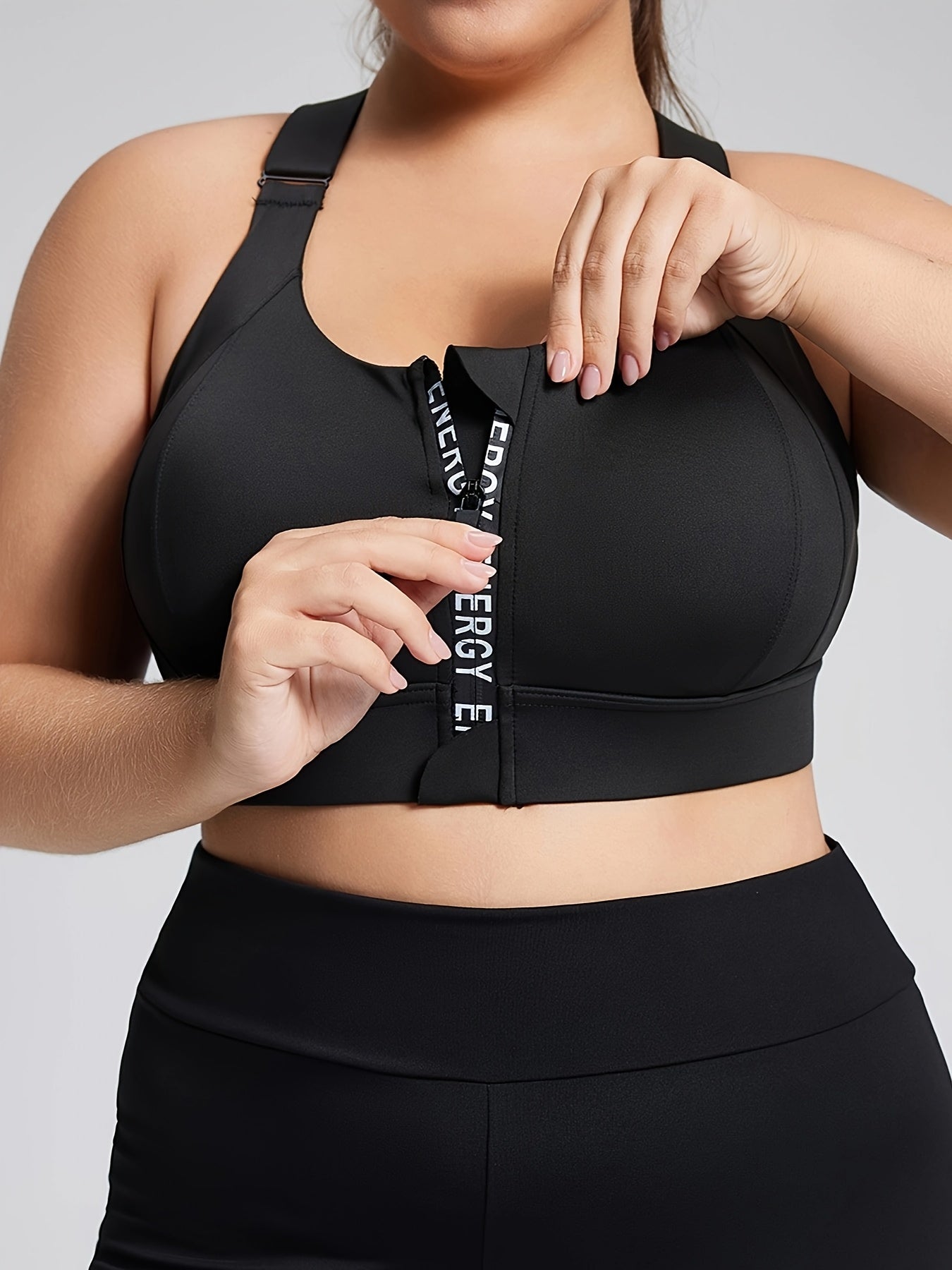 Plus Size Sport Bra With Zipper Letter Yoga Vest Adjustable Straps