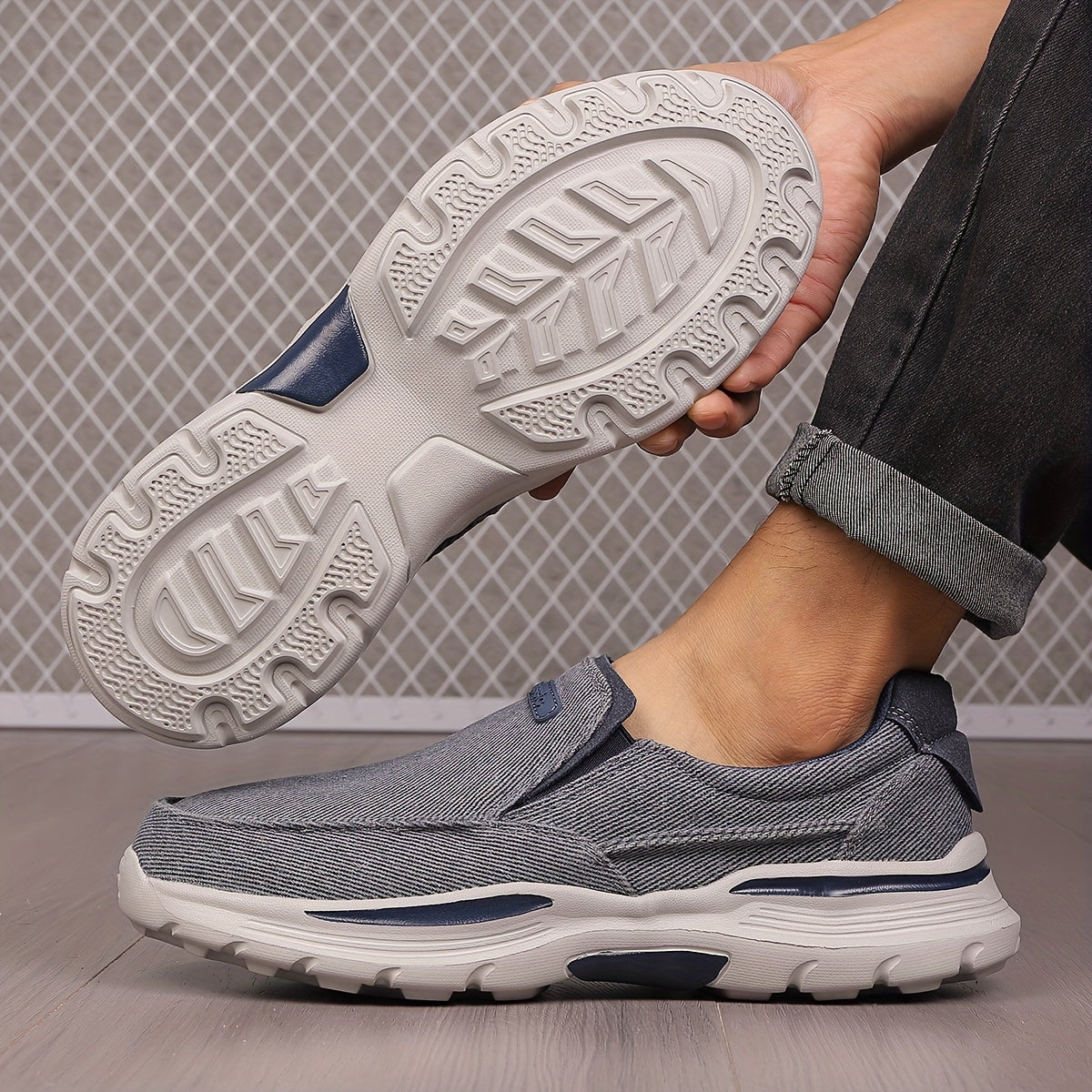 Men's Solid Color Fabric Slip-On Sneakers Low Top Casual Shoes for Daily Wear