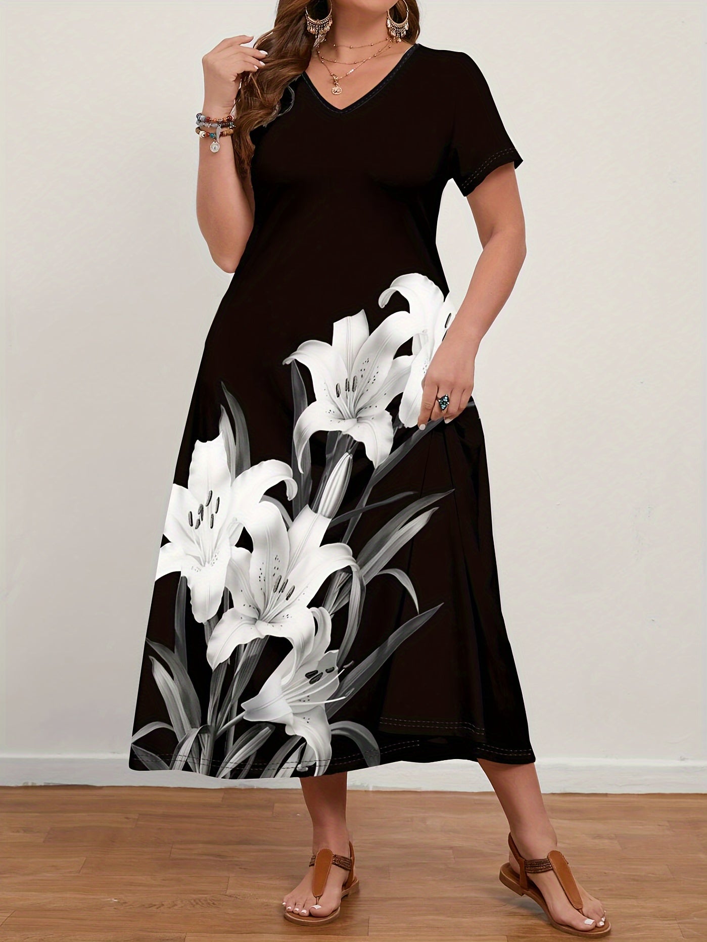 Plus Size Floral Print Maxi Dress for Spring Summer V-Neck Polyester