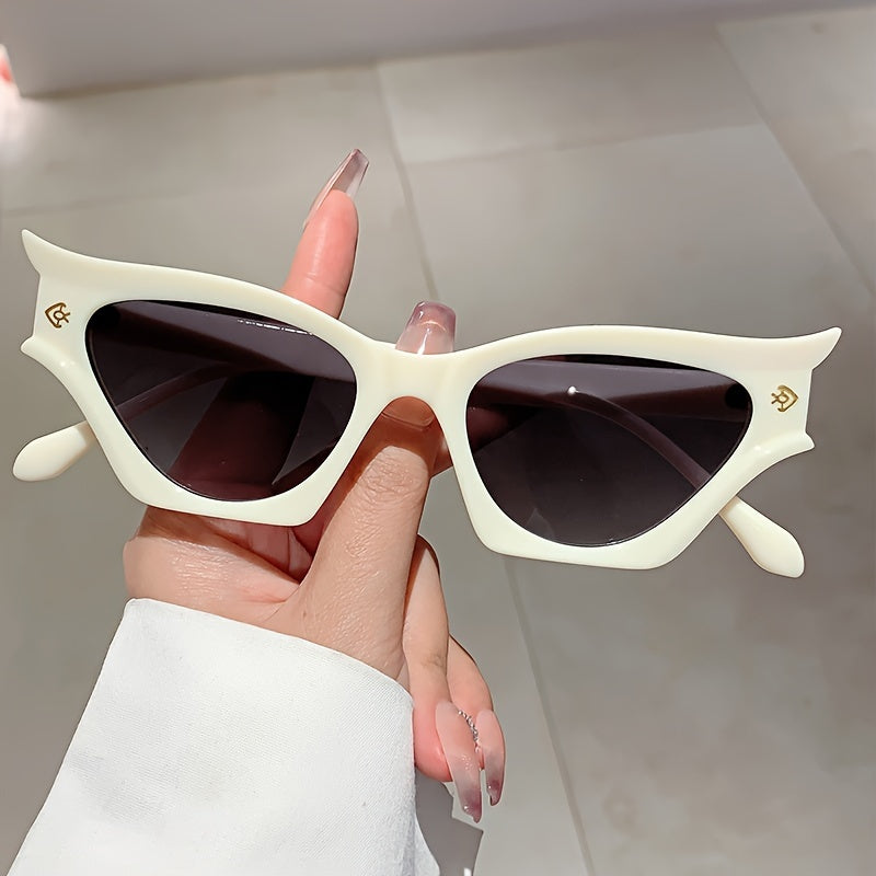 Women’s Retro Cat Eye Sunglasses Fashion Trend UV Protection