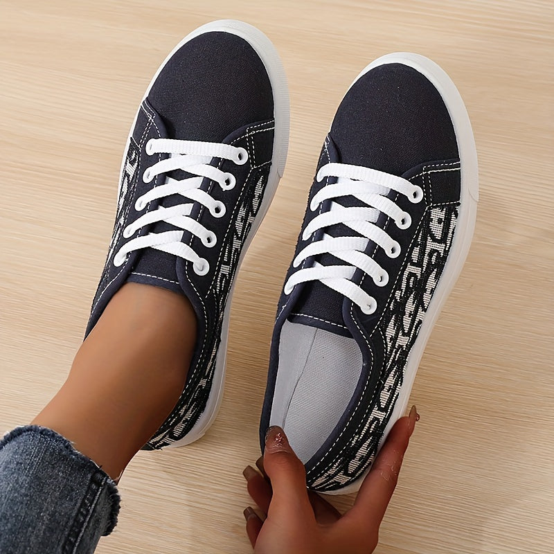 Простые низкие канвасовые туфли для женщин, универсальный и модный стиль для пар.