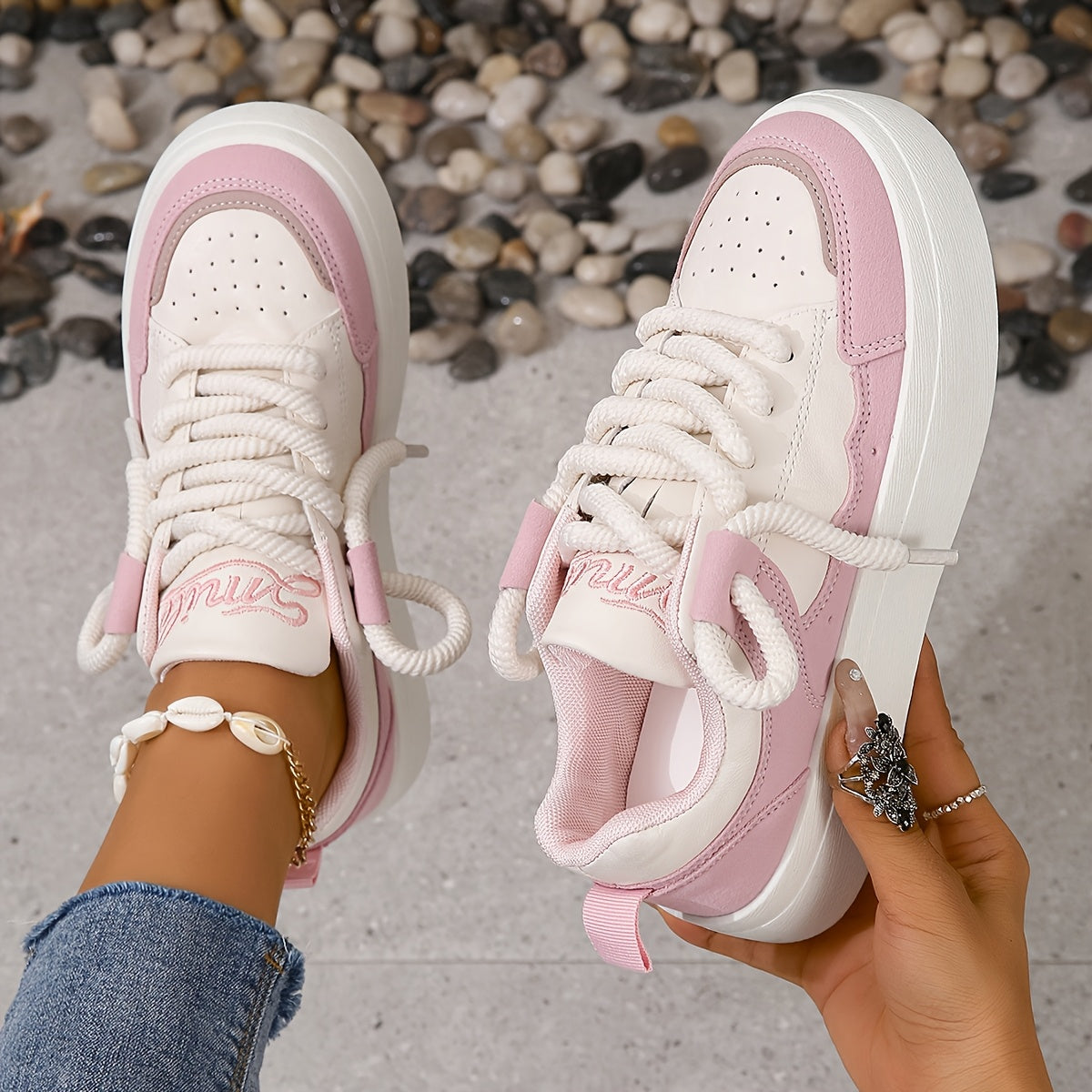 Zapatillas transpirables de malla para mujer blancas y rosas, calzado casual de caña baja
