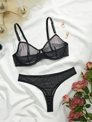 EU va AQSh uchun jozibali ichki kiyim to'plami