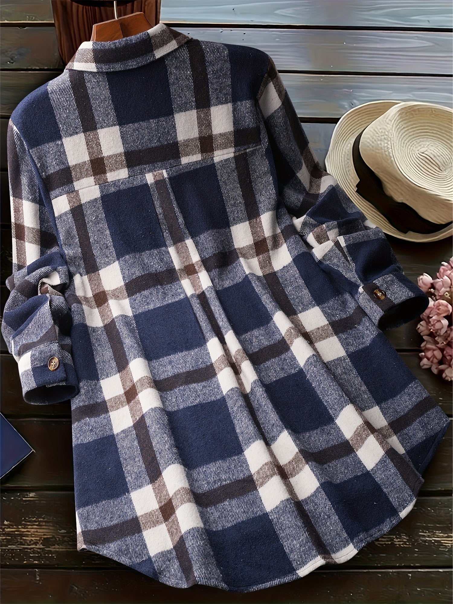 Блузка для женщин больших размеров в повседневном стиле с клетчатым принтом коричневого и белого цветов, с длинными рукавами, на пуговицах, для всех сезонов