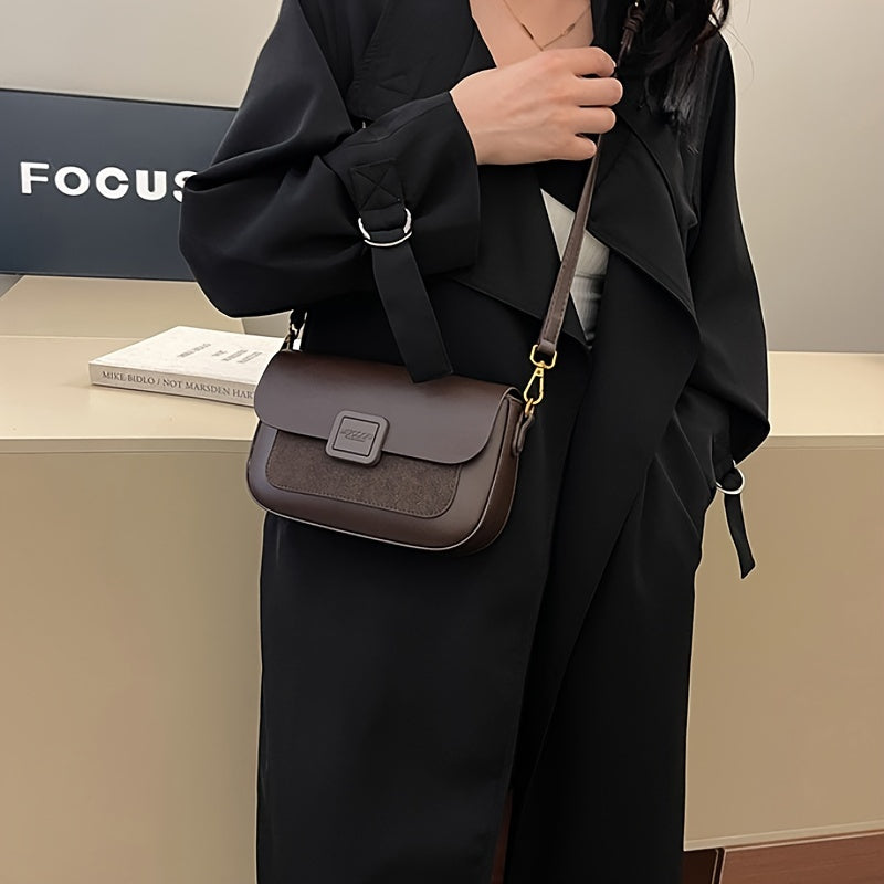 Black Retro-Inspired Crossbody Bag with Zipper Closure Made of Durable PU