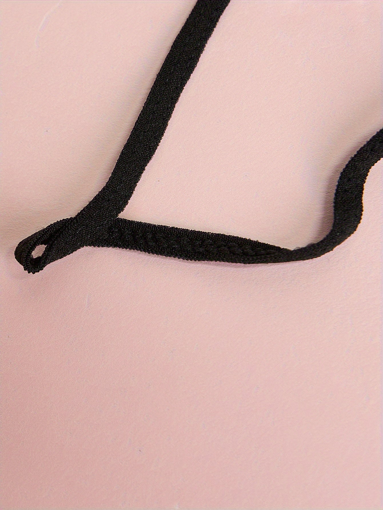 Conjunto de lencería de escote en V con sujetador y bragas sin entrepierna para mujeres