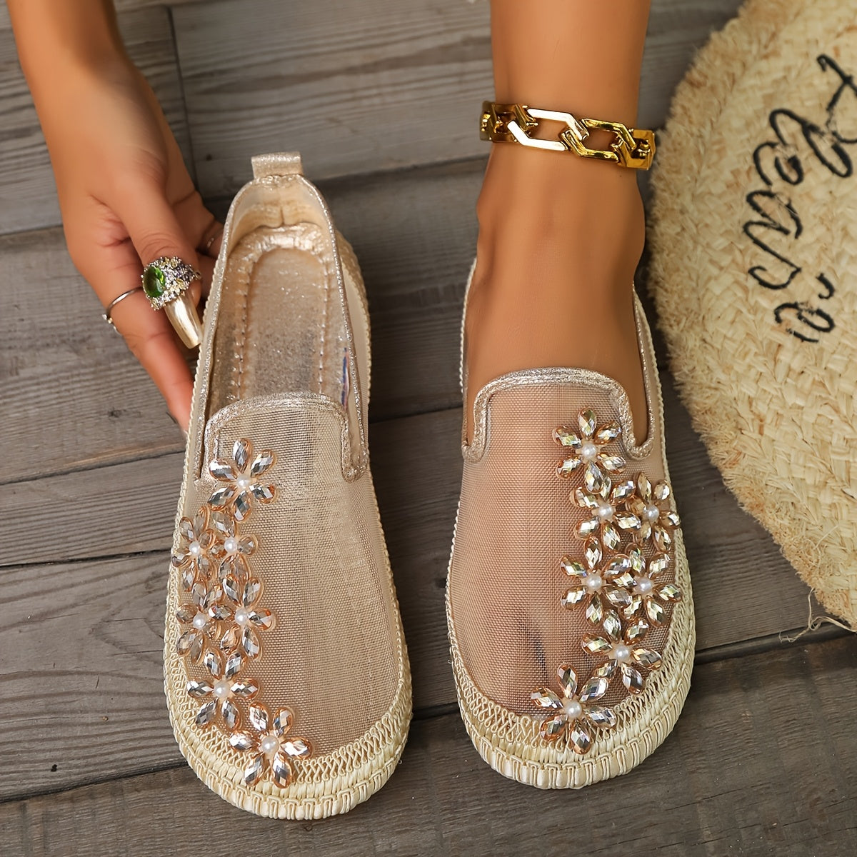 Women’s Mesh Flat Sandals with Rhinestone Flower Design Summer Casual Shoes