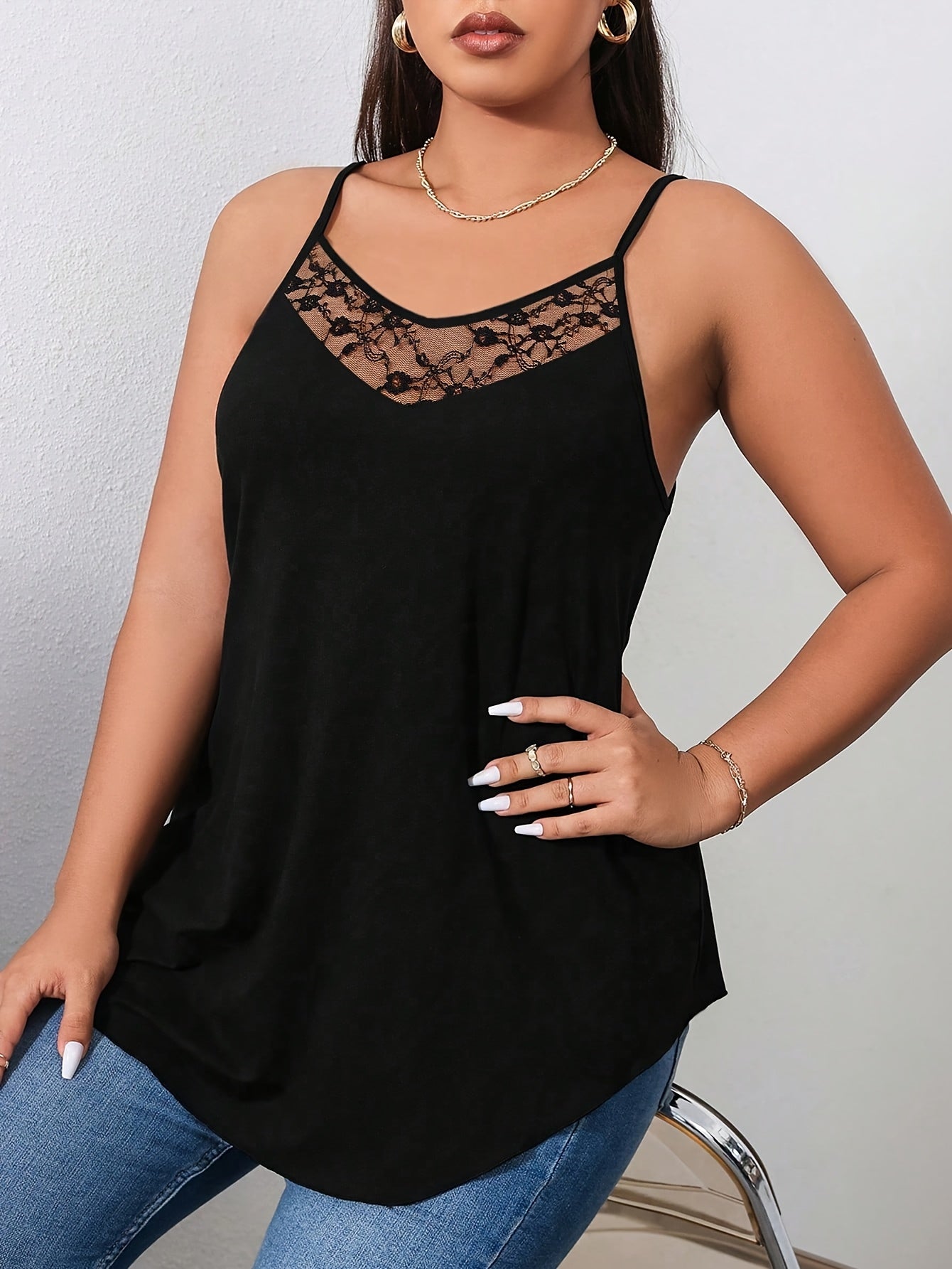 Plus Size Women's Lace Panel Sleeveless Top Solid Color Black Plus Size