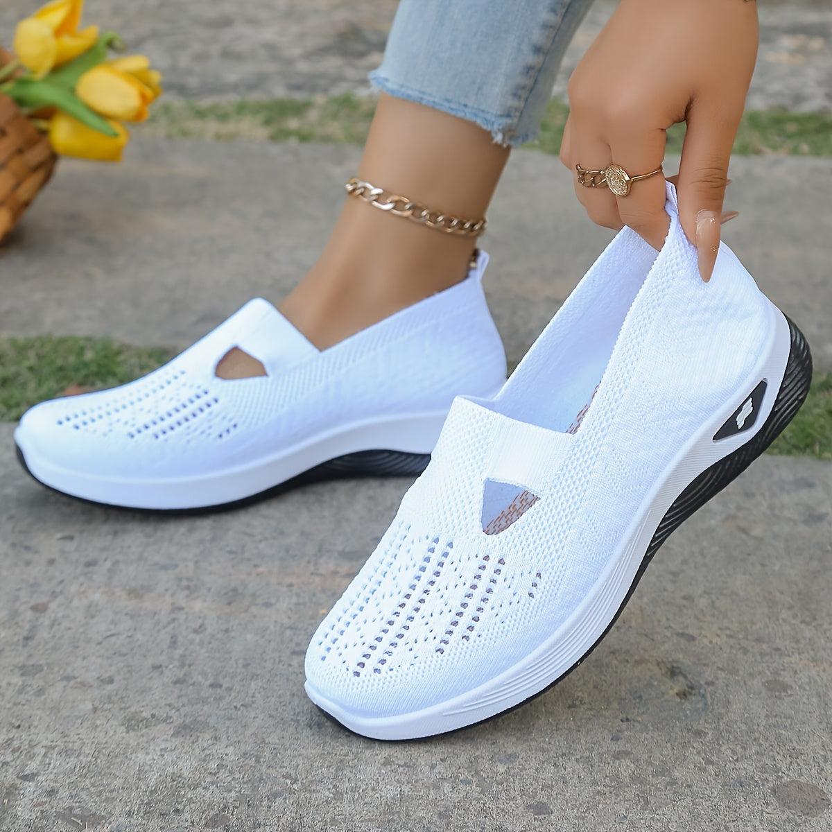 Women’s Breathable Knit Slip-On Flats Casual Walking Shoes White Black Sole
