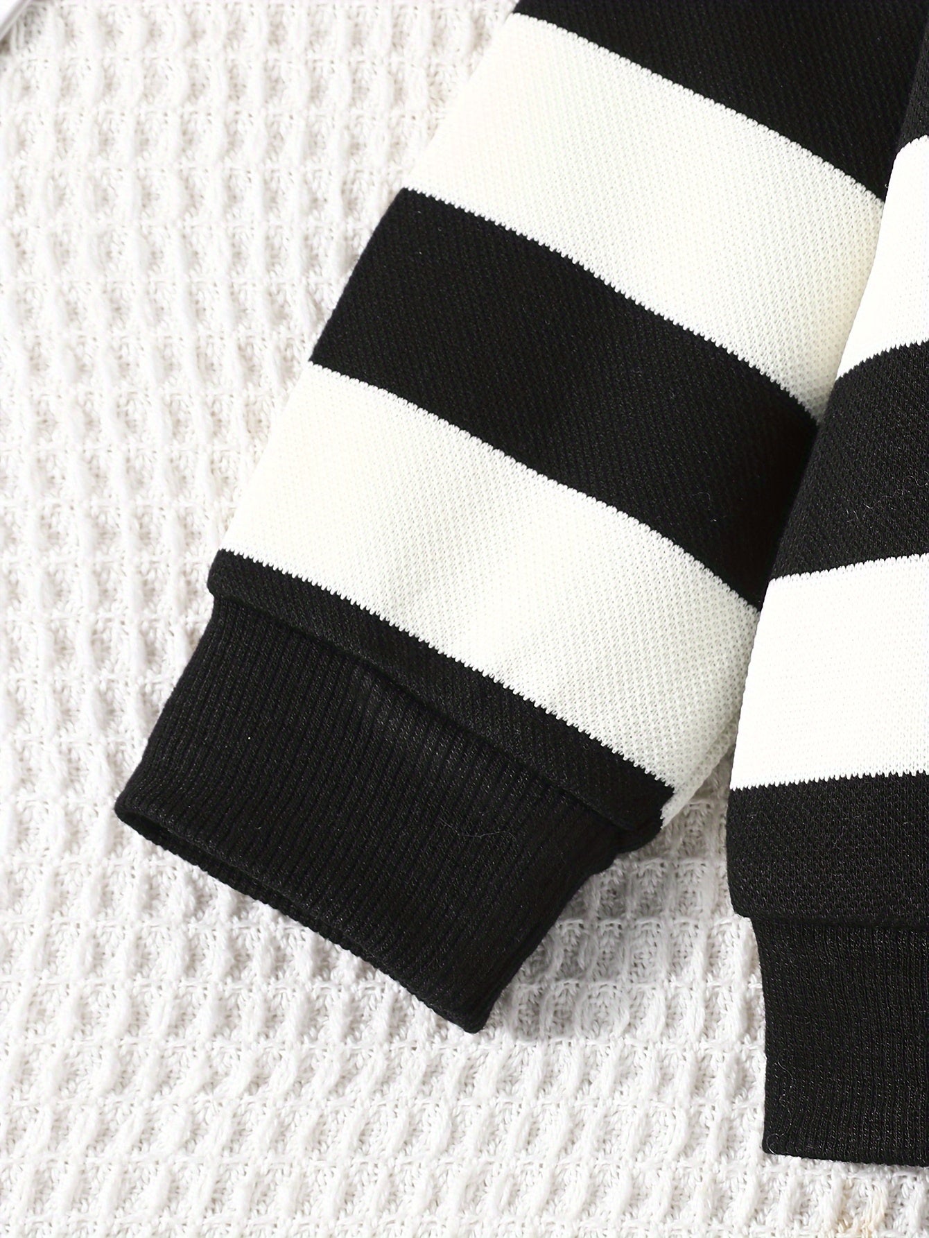 Girls Casual Outfit with Striped Top and Bell Pants for Spring and Fall