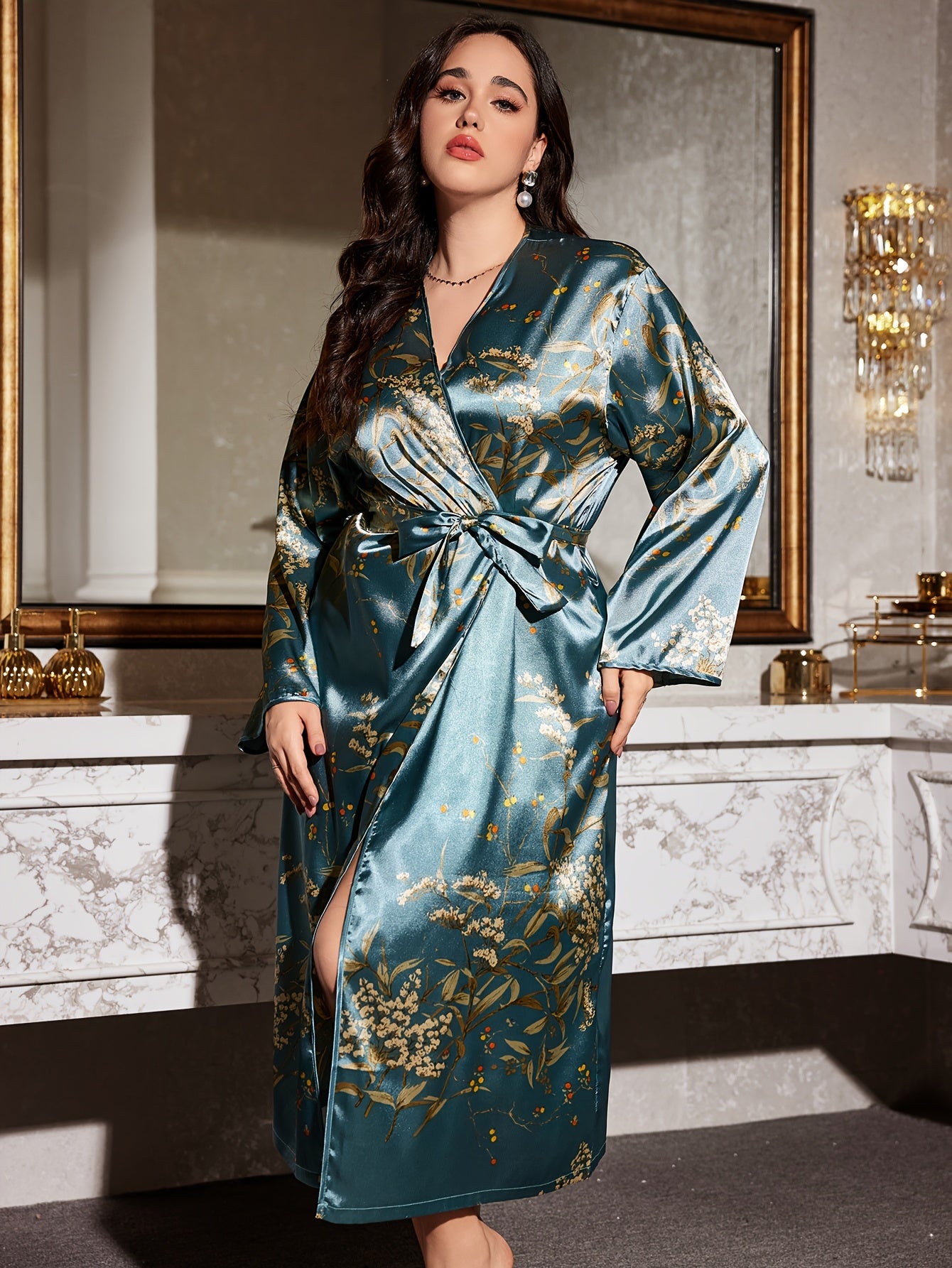 Plus Size Women's Loungewear Robe Casual Sleepwear with Stylish Print