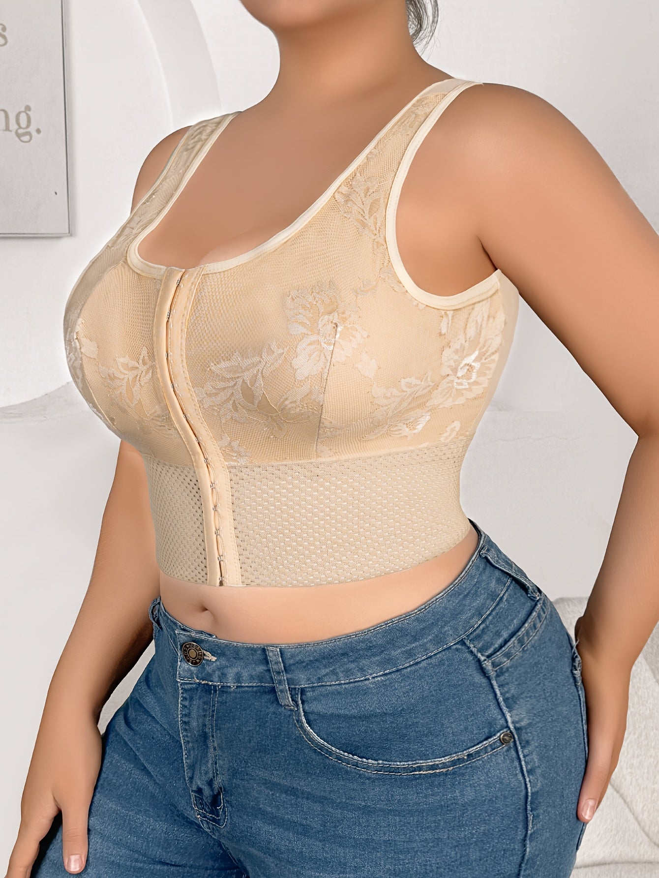 Seamless Shaping Bra for Plus Size No Wire Mesh Support Nylon Blend Medium Stretch