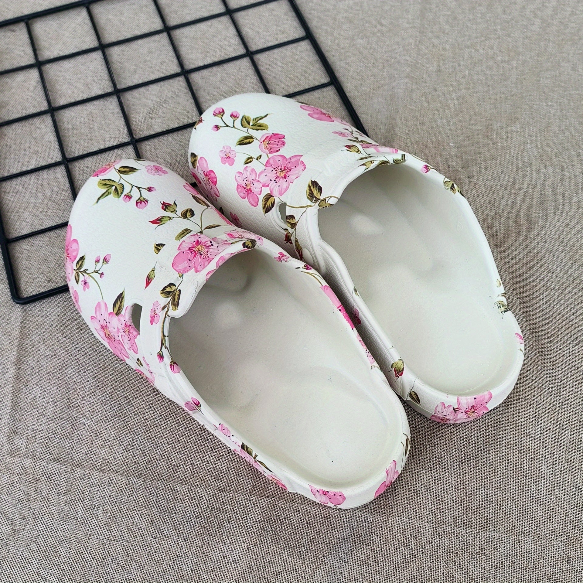 Women's Lightweight Casual Slip-On Loafers with Floral Print EVA Shoe