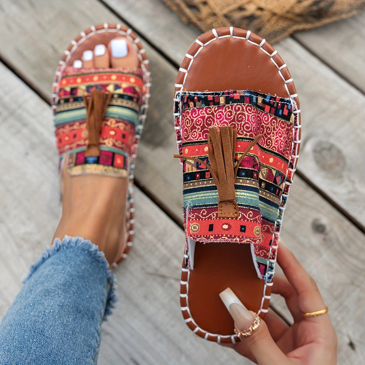 Ayollar uchun Bohemiya slip-on sandallari, yengil, nafas oladigan, etnik naqsh