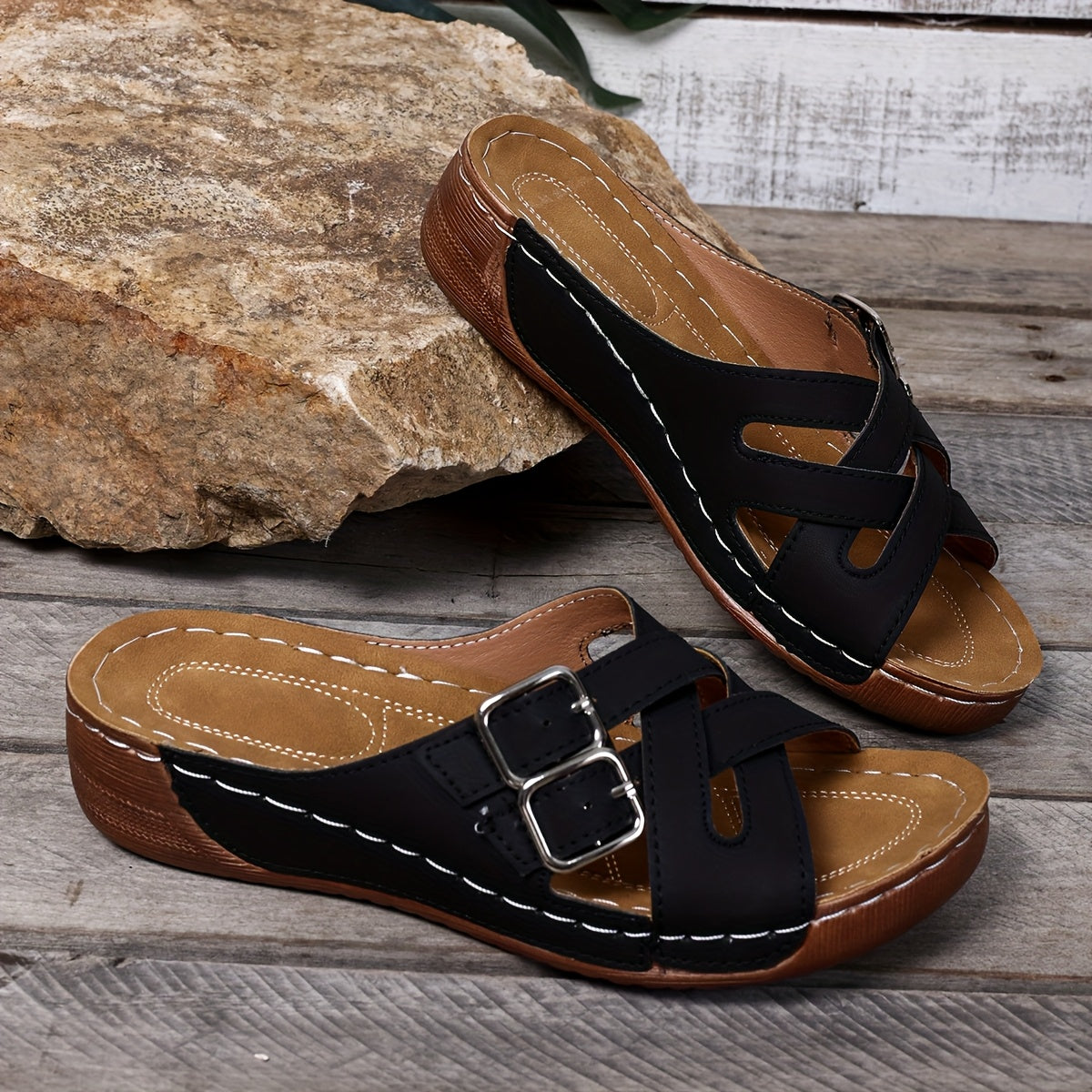 Ayollar uchun kengaytirilgan sandalki ochiq barmoqli, slip-on, yozgi sintetik plyaj poyabzali