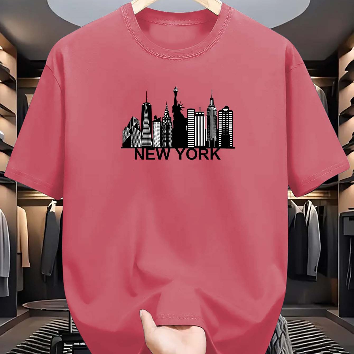 Camiseta gráfica de manga corta con cuello redondo para hombre en azul claro con skyline de NYC, verano casual, poliéster