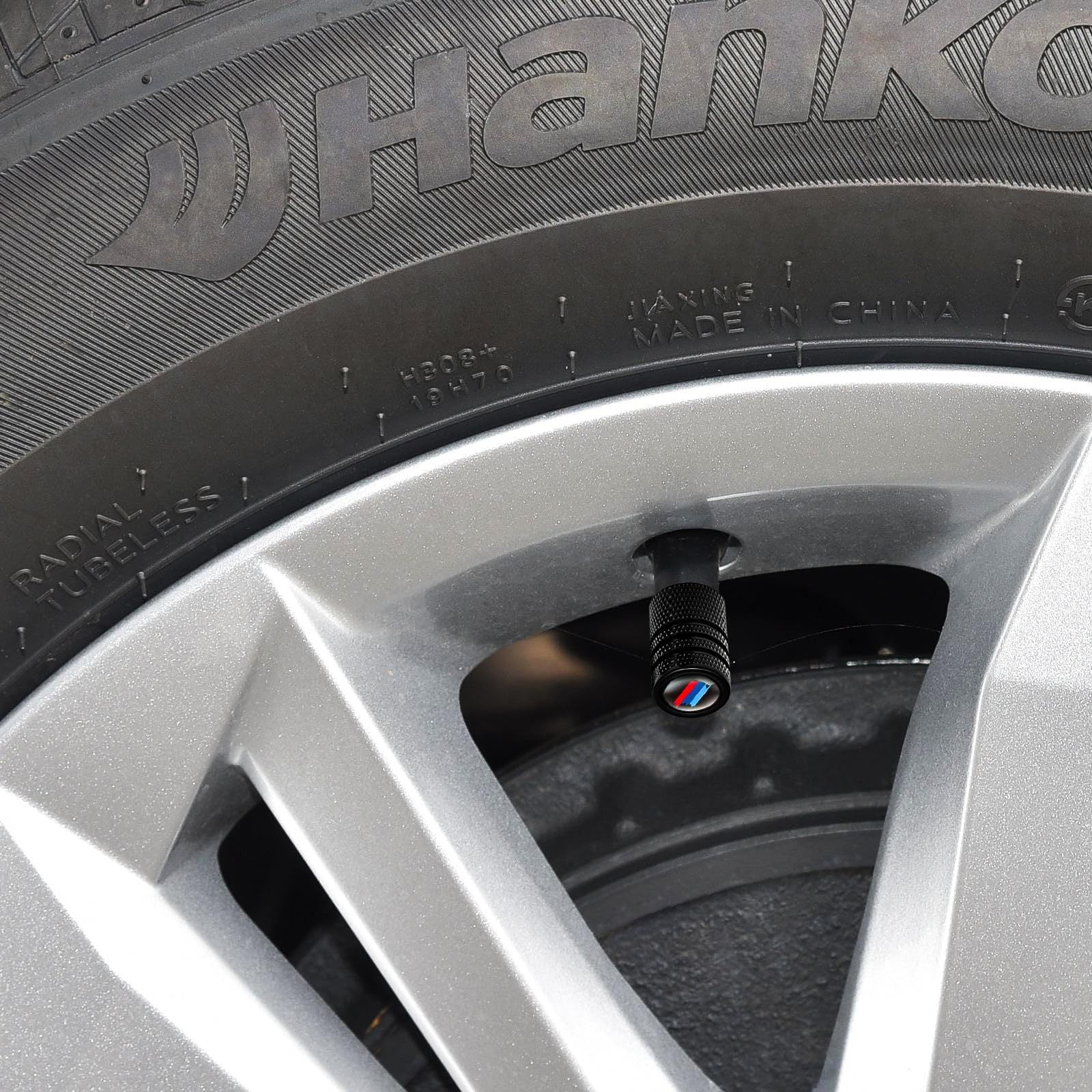 4 Pcs Aluminum Carbon Fiber Tire Valve Stem Caps Tri-Color For Cars