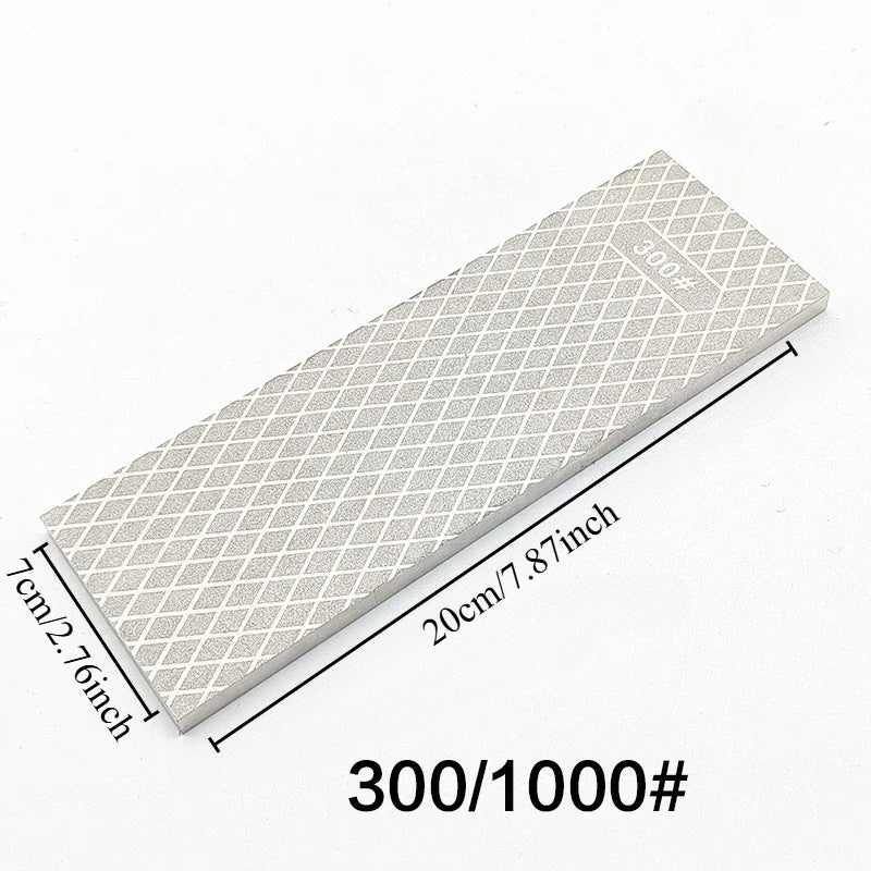 Olmos pichoqni qirqish uchun ikki tomonlama, 400/1000 qumli, sirpanmaydigan asosli oshxona asbobi