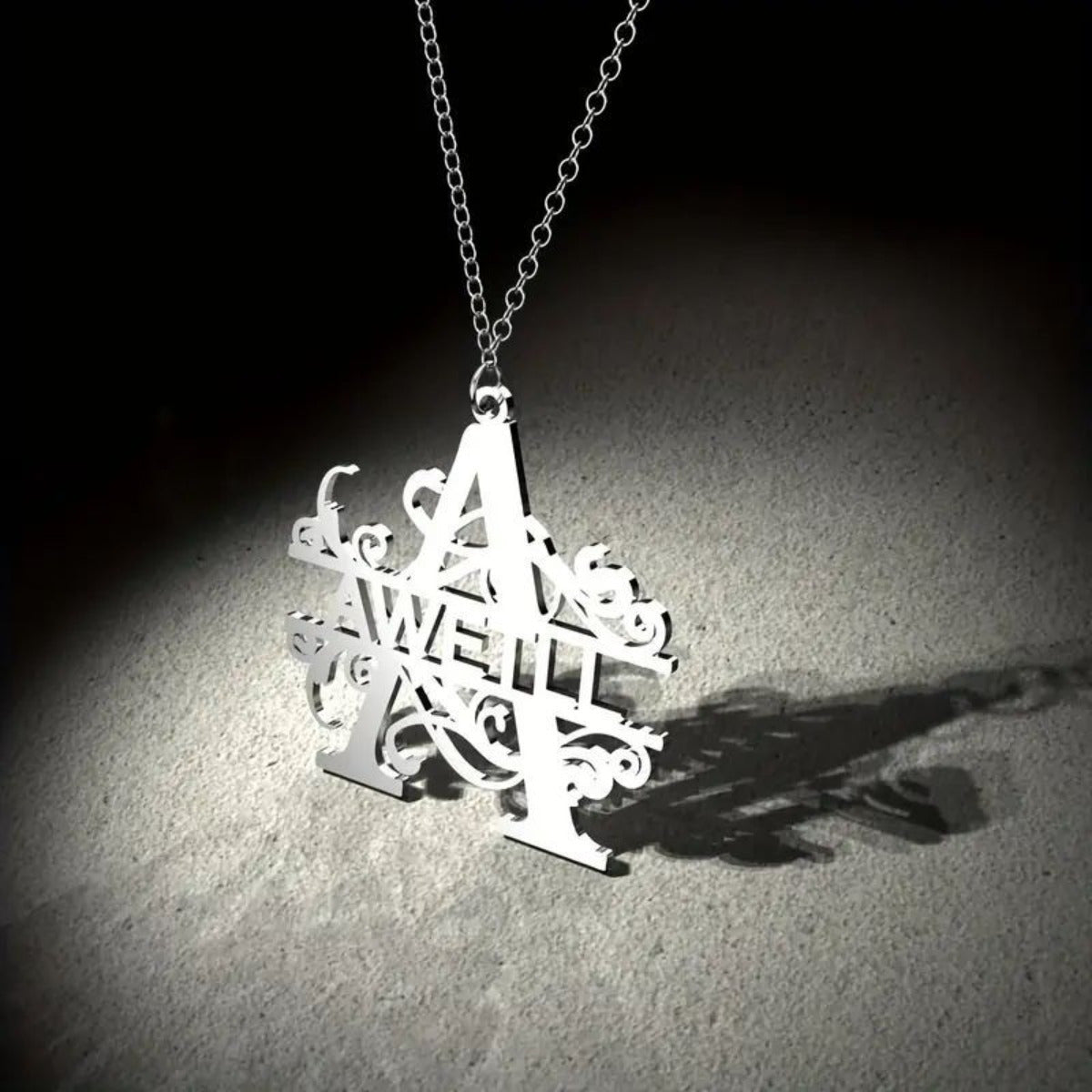 Shaxsiylashtirilgan boshlang'ich taqinchoq uzuk, zanglamaydigan po'latdan, 18K oltin bilan qoplangan, oilaviy nomli gulchambar