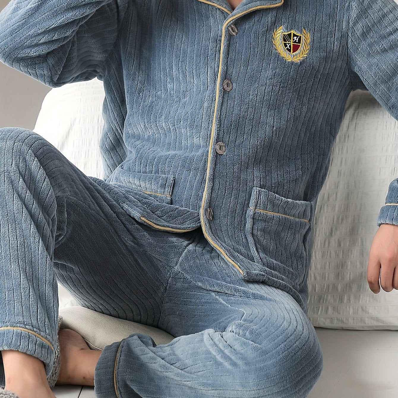 Мужской комплект пижам из фланели с лацканом, топ с длинными рукавами и свободные штаны однотонного цвета