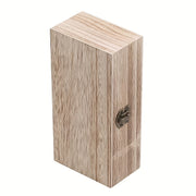 Vintage yog'och sovg'a qutisi, ko'mir bilan kuydirilgan detallari bilan, zargarlik buyumlari va soatlar uchun