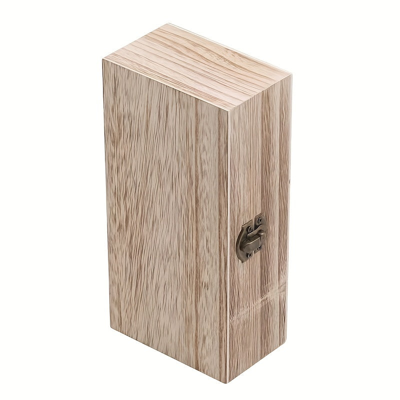 Vintage yog'och sovg'a qutisi, ko'mir bilan kuydirilgan detallari bilan, zargarlik buyumlari va soatlar uchun