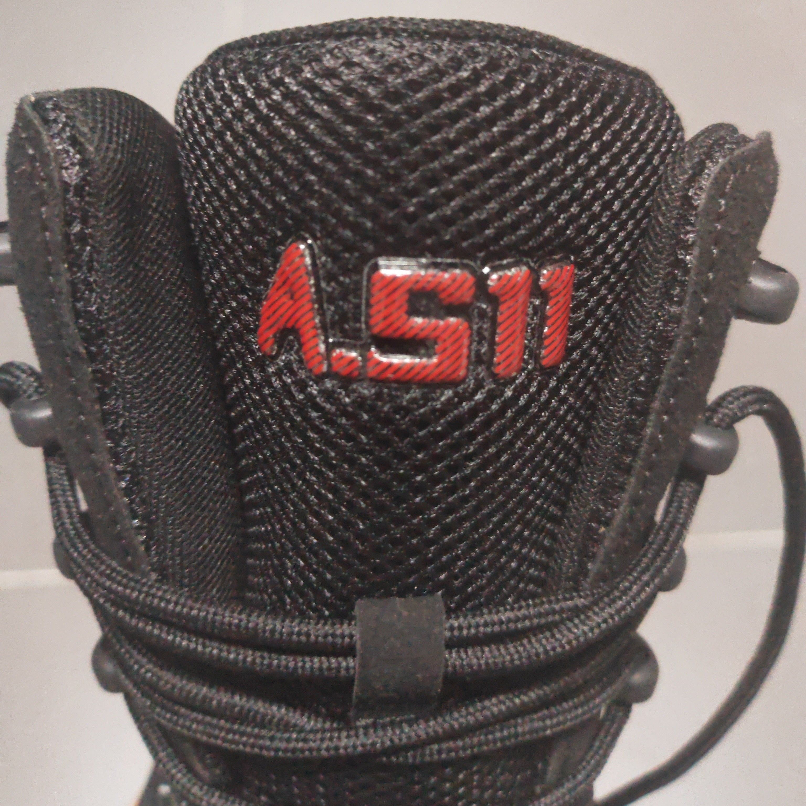 Men's Tactical High-Top Boots Lightweight All-Season Sports Zipper Lace Closure