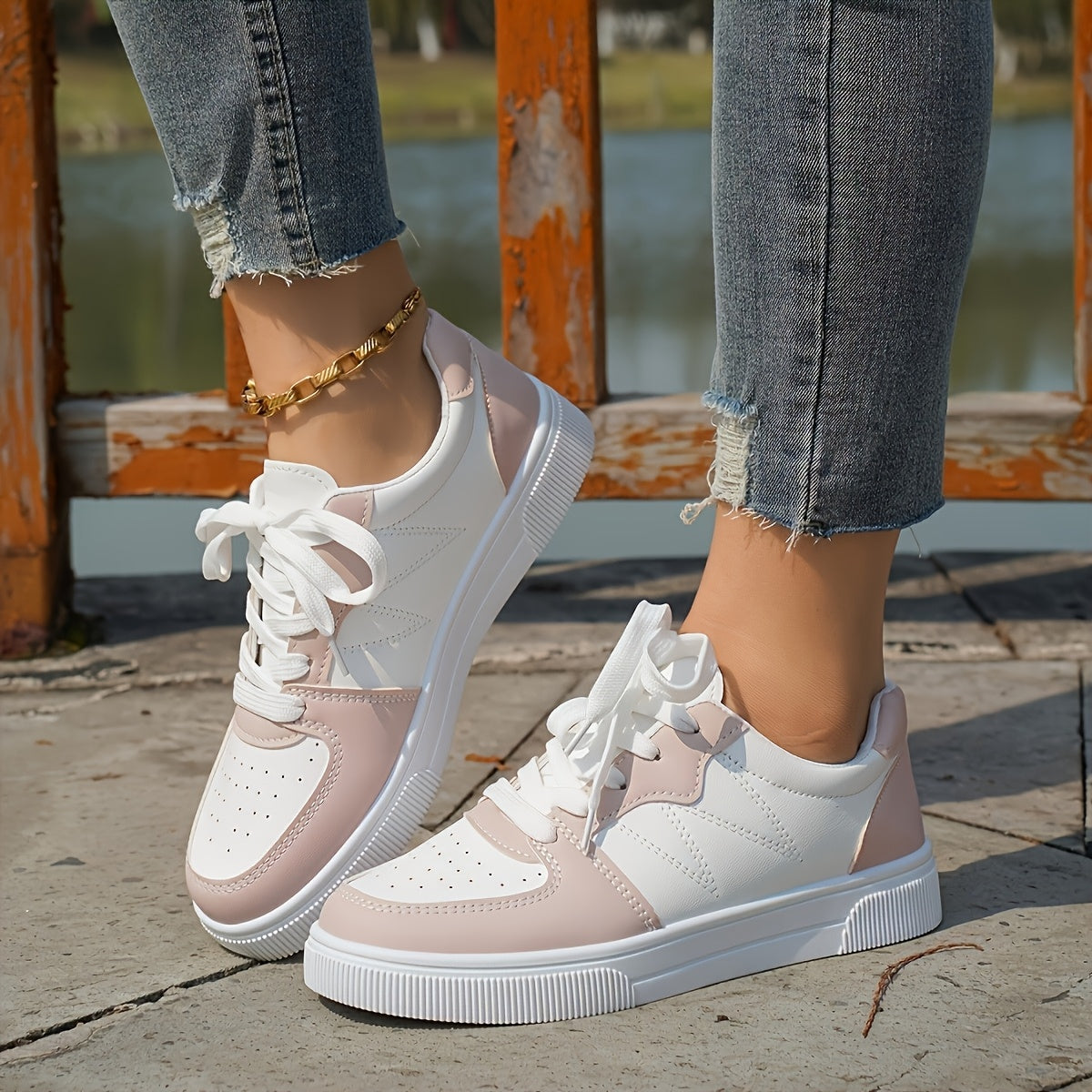 Women's Lightweight Skate Sneakers White Pink Synthetic Upper Breathable Fabric Rubber Sole