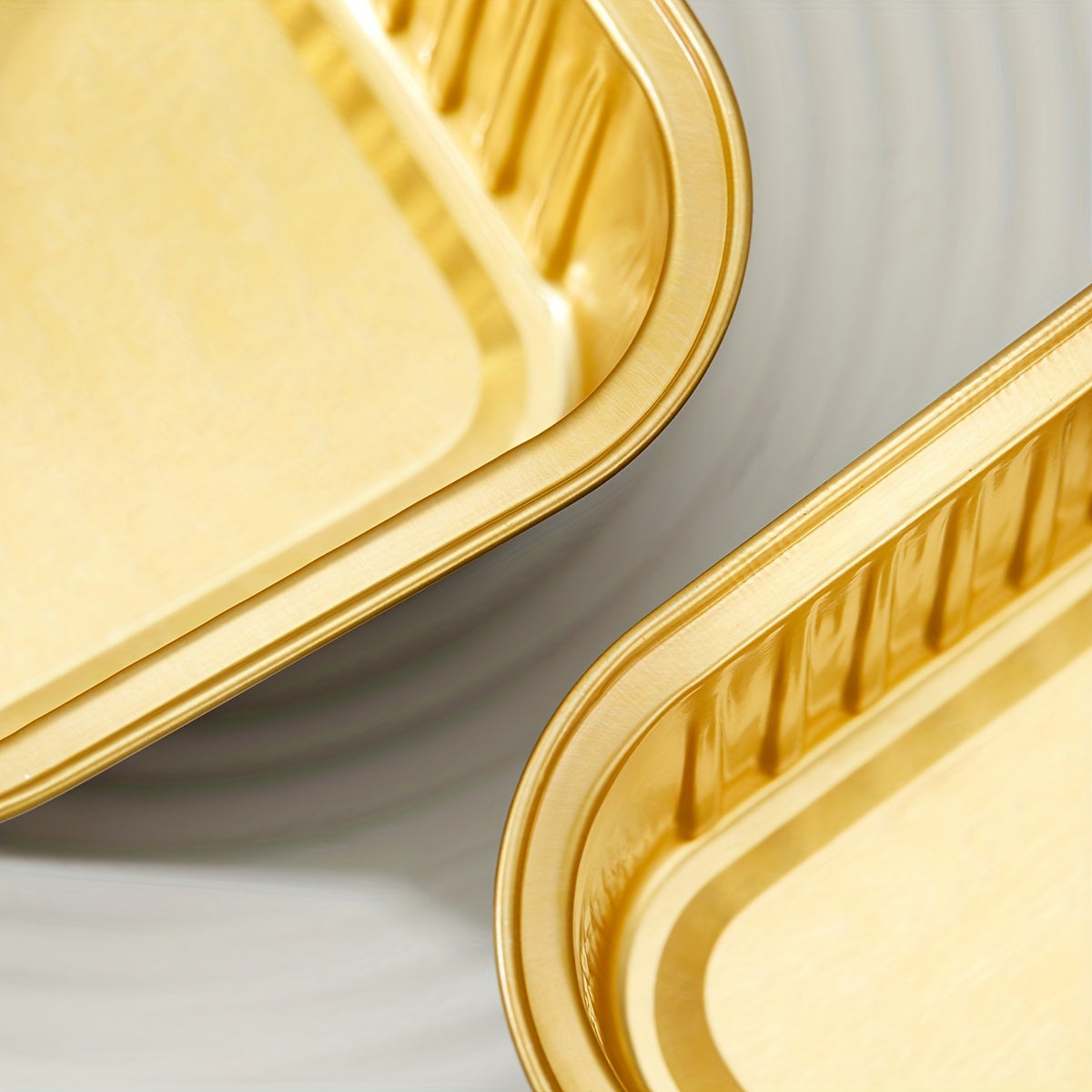 Disposable Mini Loaf Pans with Lids Set of 10 20 30 5oz Aluminum Foil Baking Tins for Mini Cakes Brownies Bread Black Gold